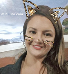 Date this cute Colombia girl Natalia from Bucaramanga CO25094