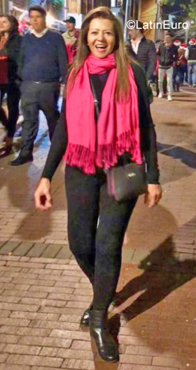 Date this hard body Colombia girl LUZ from Bogota CO25283