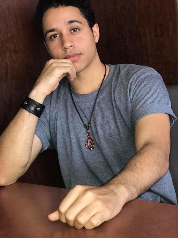 Date this pretty Dominican Republic man Reymond from Santo Domingo DO34978