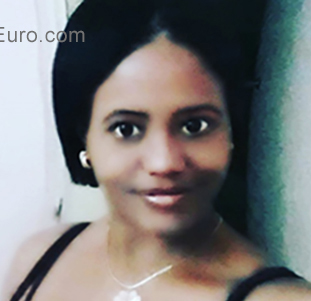 Date this sensual Cuba girl Maria Teresa from San José De Las Lajas CU571