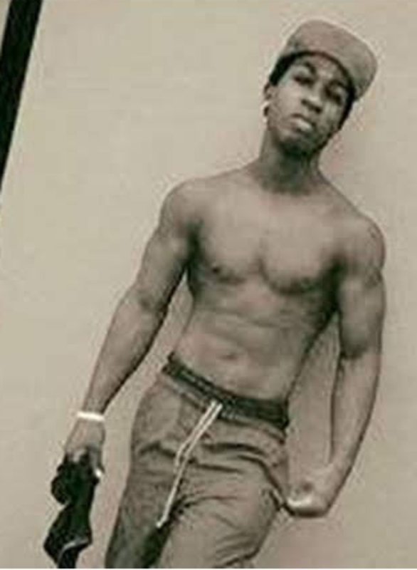 Date this voluptuous Dominican Republic man Deferson Yesmin from Santo Domingo DO35120