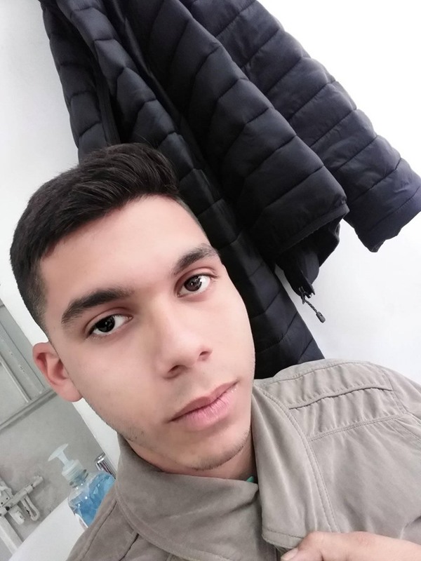 Date this gorgeous Colombia man Adrian from Bogota CO25538