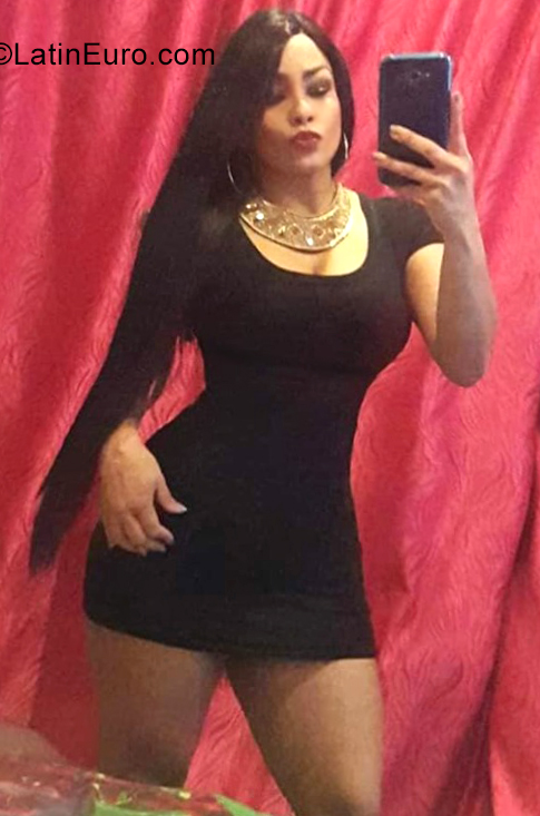 Date this nice looking Colombia girl SuperSay from Bogota CO25618