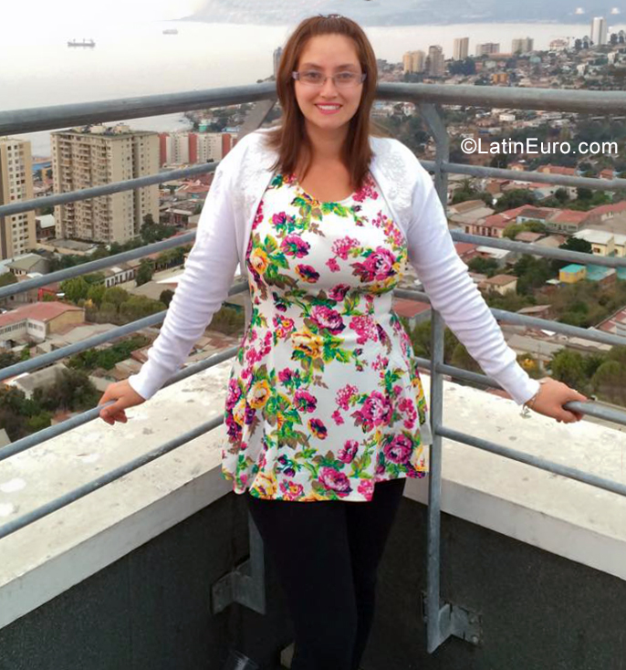 Date this pretty Chile girl Garella from Valparaiso CL140
