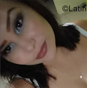 Date this passionate Venezuela girl Naryn from Valencia VE2562