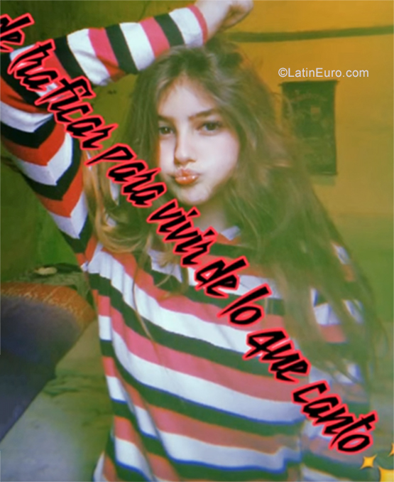 Date this hot Argentina girl Sofia from Buenos Aires AR211