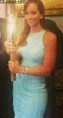 Date this stunning Venezuela girl Isabella from Caracas VE2658