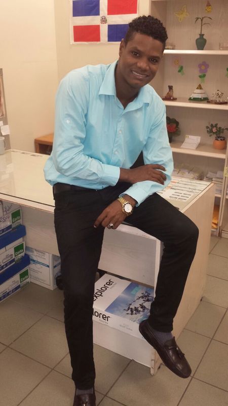 Date this athletic Dominican Republic man Sammy vicente from Republica Dominicana DO35921
