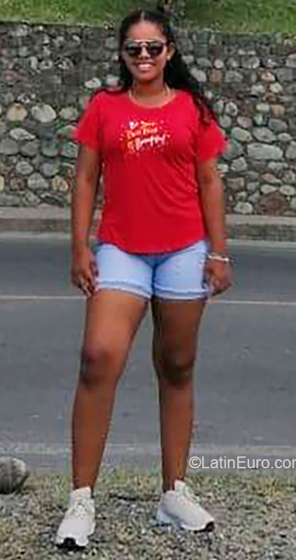 Date this tall Colombia girl Diana from Monteria CO26131