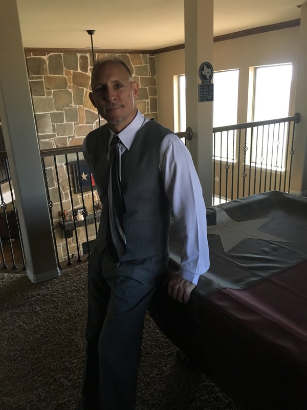 Date this tall United States man Brent from Dallas US20360