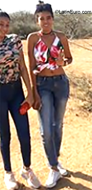 Date this voluptuous Colombia girl Daniela from Valledupar CO26161