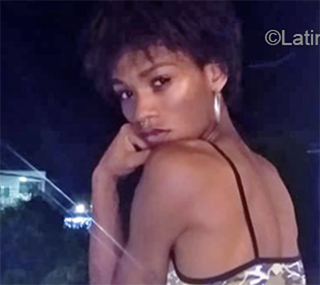 Date this athletic Brazil girl Jo from Serra BR10947