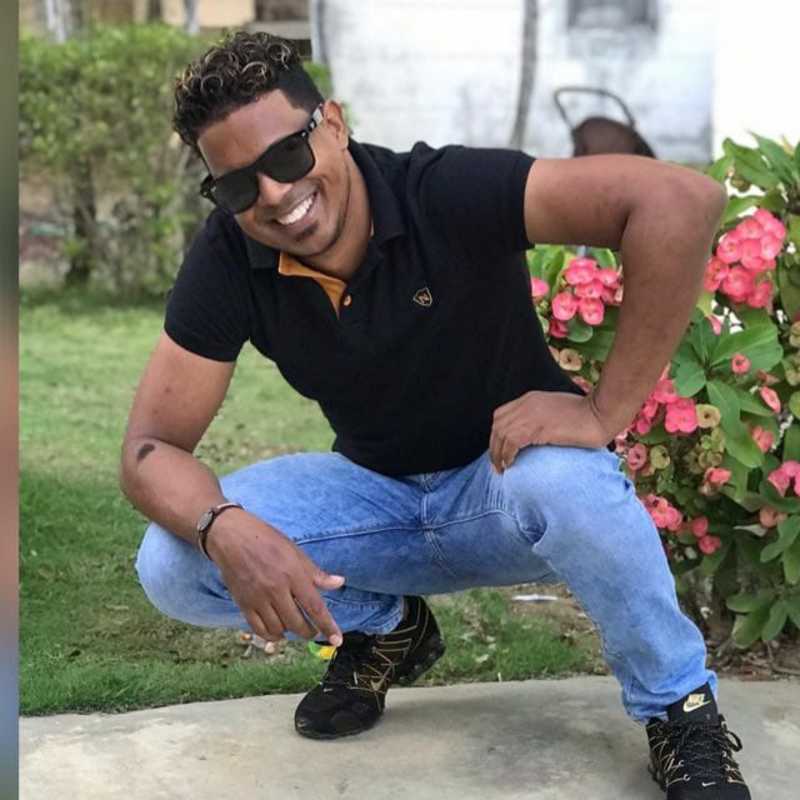 Date this good-looking Dominican Republic man Robert from Valverde DO36490