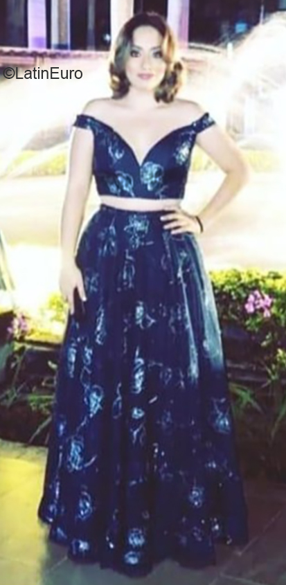 Date this lovely Colombia girl Stephany from Cali CO26320