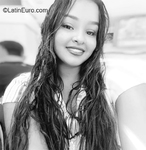 attractive Colombia girl Adriana from Fundacion CO26357