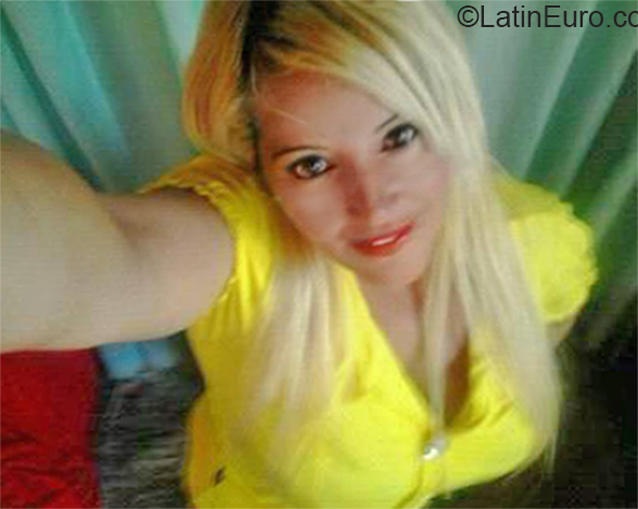 Date this pretty Brazil girl Cristina from Sao Goncalo BR10974