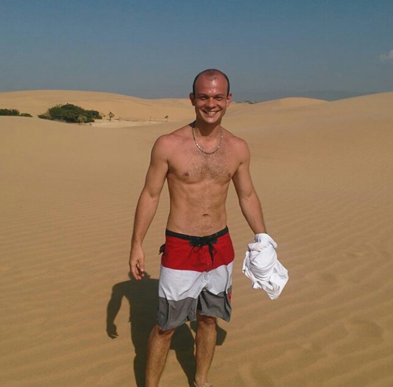 Date this nice looking Venezuela man RAMON from Caracas VE2851