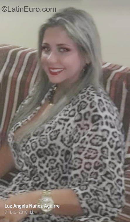 Date this athletic Colombia girl Luz from Palmira CO26454