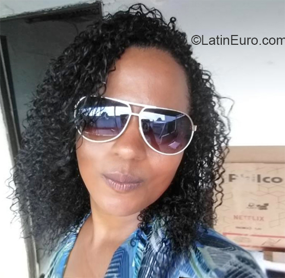 Date this stunning Brazil girl Izaudethe from Serra BR11000