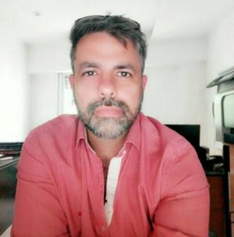 Date this passionate Argentina man Claudio from Buenos Aires AR298