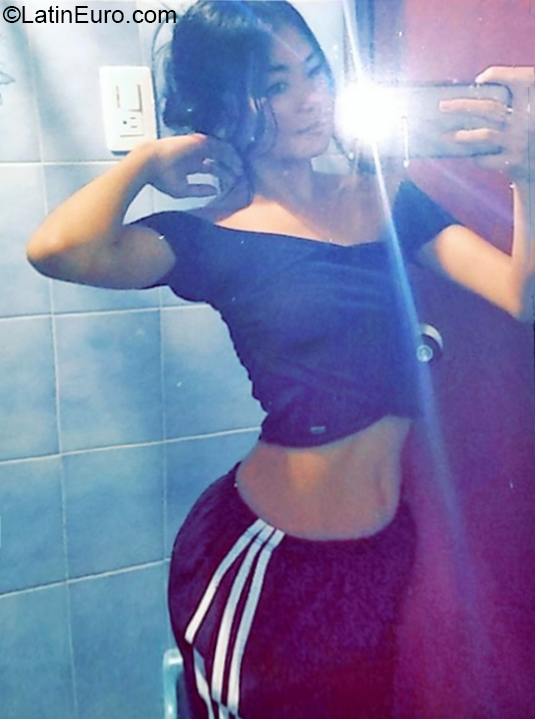 Date this athletic Colombia girl Juliana from Pereira CO26580