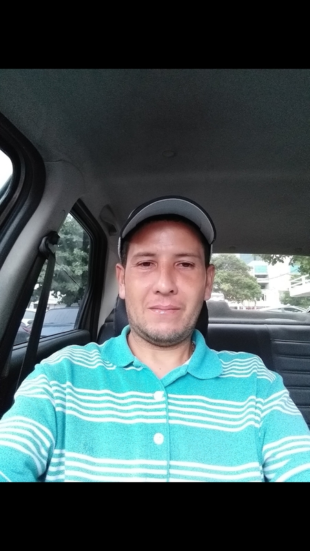 Date this georgeous Colombia man Carlos armando from Barranquilla CO26693
