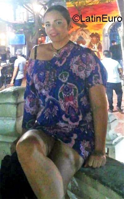 Date this stunning Colombia girl Rosi from Cucuta CO26848