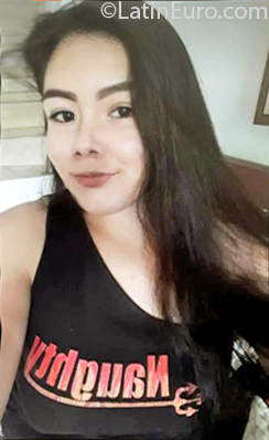 Date this sultry Mexico girl Ana from Mazatlan MX1789