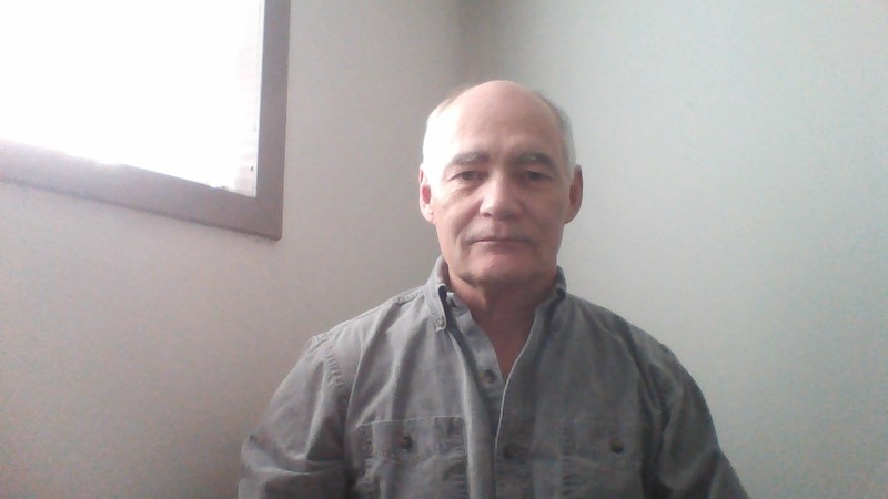 Date this georgeous Canada man Snowy from Petrolia CA830