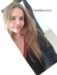 attractive Colombia girl Martha from Cartagena CO26950
