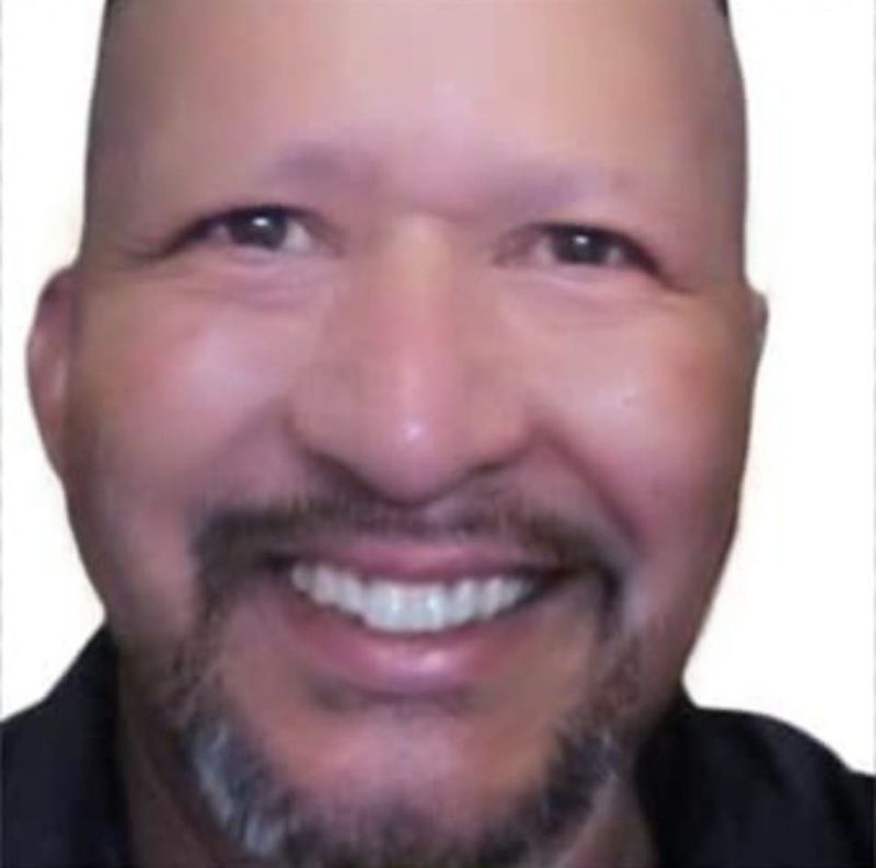 Date this attractive Ecuador man Carlos from Huaquillas EC454