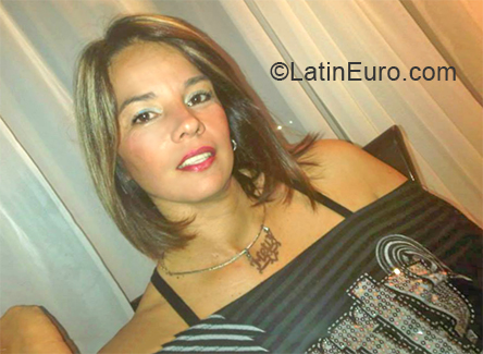 Date this sultry Venezuela girl Melisa from Barquisimeto VE3193