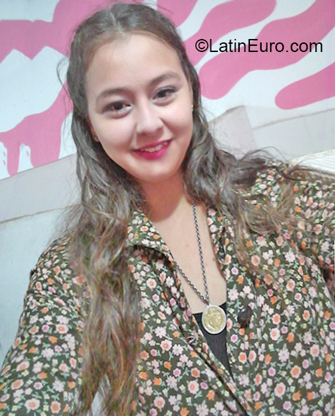 Date this funny Argentina girl Liliana from Buenos AR467