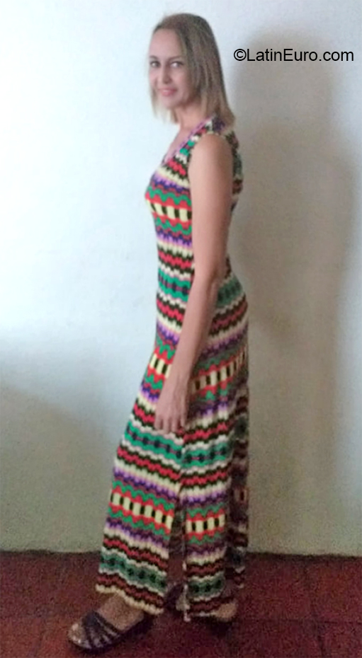 Date this funny Venezuela girl Mariluna from Barinas VE3345