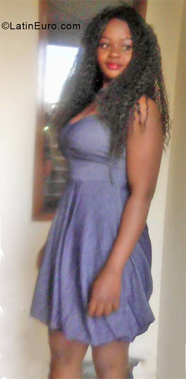 Date this georgeous Colombia girl Tatiana from Bogota CO28217