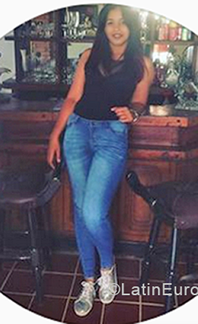 Date this beautiful Dominican Republic girl Cleudys Franesca from La Vega DO38540