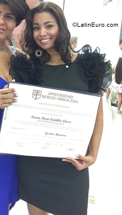 Date this stunning Colombia girl Rocio from Santa Marta CO28299