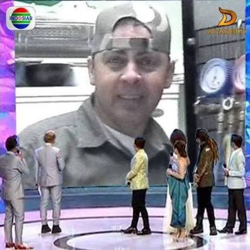 Date this hard body Uruguay man Jose from Bogota UY53