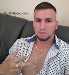 funny Venezuela man Angel from Lautaro CL192