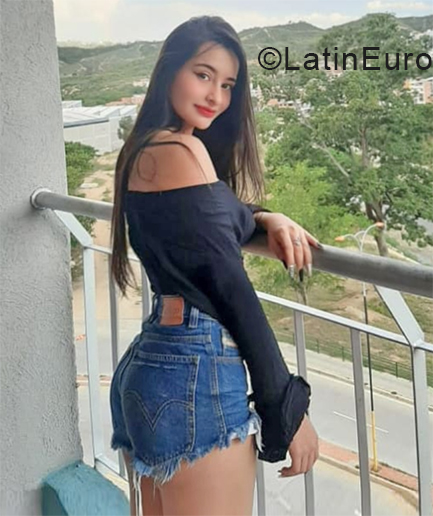 Date this delightful Dominica girl Isabella from  DM207