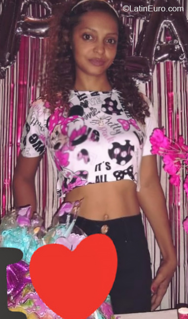 Date this attractive Colombia girl Sirlas from Riohacha CO28612