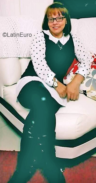 Date this delightful Colombia girl Stella from Bogota CO28639