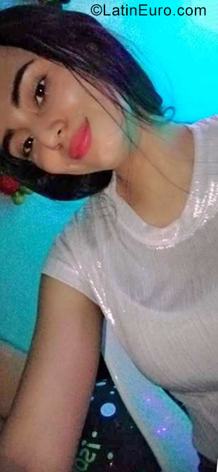 Date this stunning Colombia girl Katha from Bucaramanga CO29080