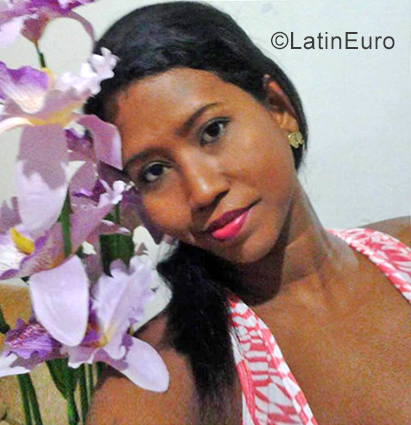 Date this athletic Colombia girl Anita from Cartagena CO29170