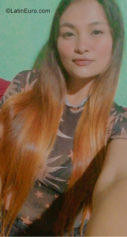 Date this georgeous El Salvador girl Isabel from San Salvador SV154