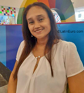 Date this exotic Colombia girl Cecilia from Barranquilla CO30188