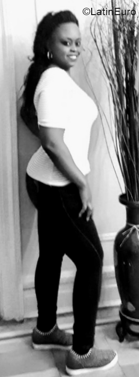 Date this fun Dominican Republic girl Ana from San Pedro De Macoris DO39903