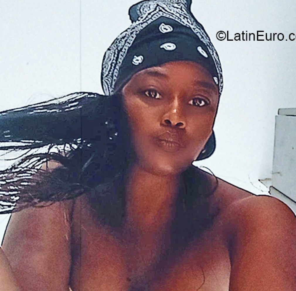 Date this pretty Colombia girl Maria from Cali CO30525