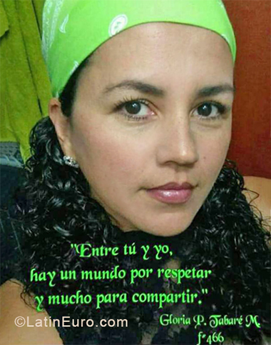 Date this good-looking Colombia girl Gloria from Medellin CO30614
