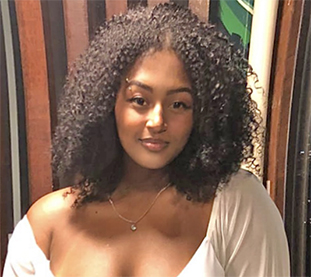 Date this beautiful Brazil girl Pamela from Rio de Janeiro BR11424